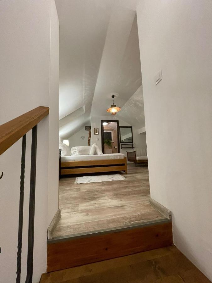 Apartament Yannis Apartment Alba Iulia Exterior photo