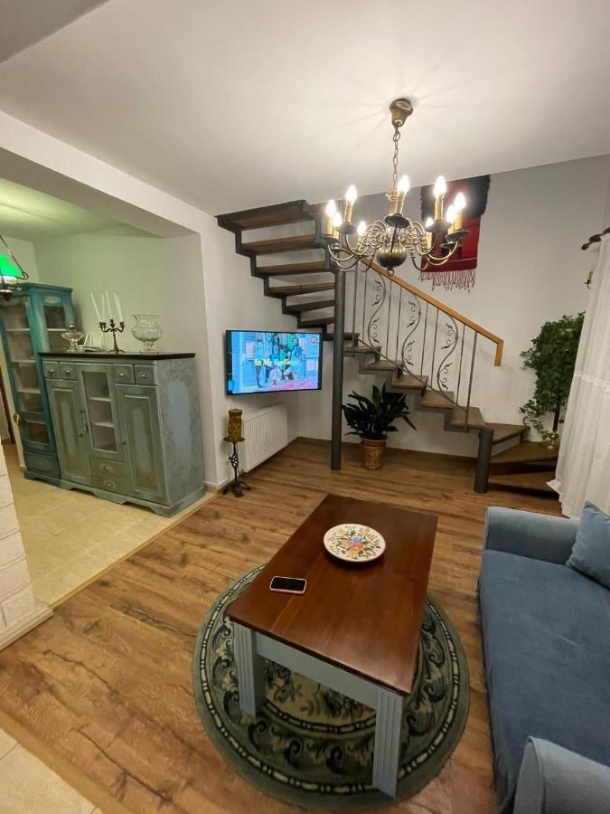 Apartament Yannis Apartment Alba Iulia Exterior photo
