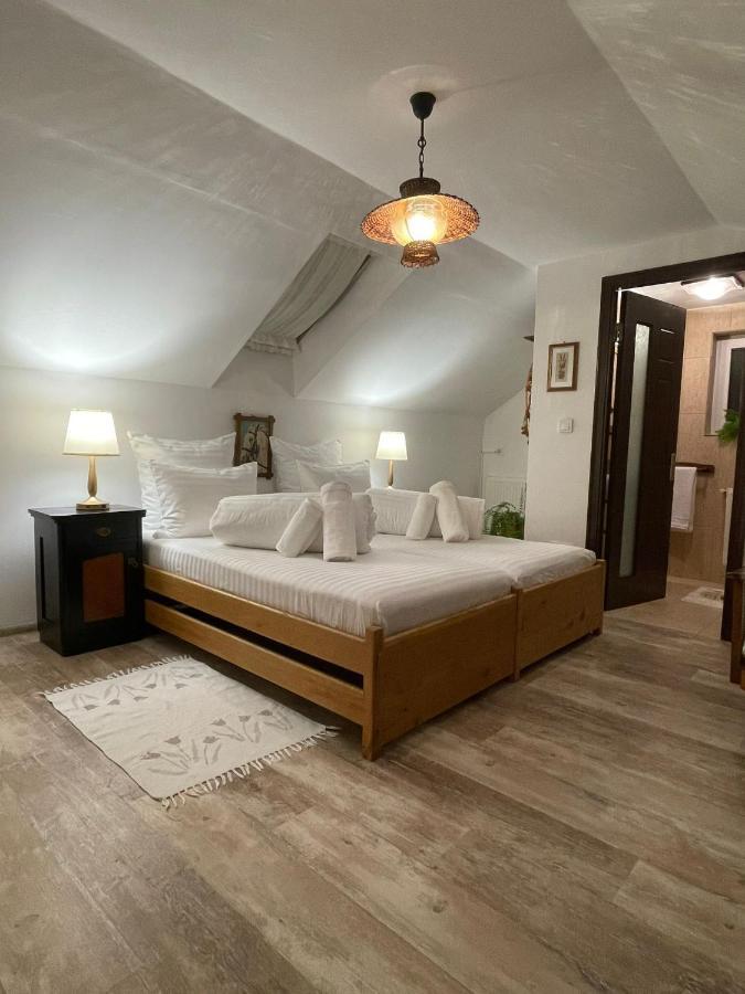 Apartament Yannis Apartment Alba Iulia Exterior photo