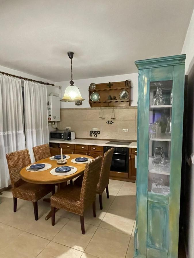 Apartament Yannis Apartment Alba Iulia Exterior photo