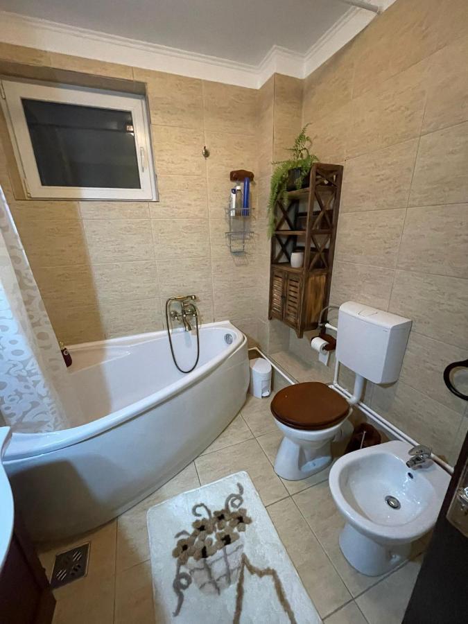 Apartament Yannis Apartment Alba Iulia Exterior photo